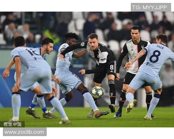 伊波罗与华伦西亚的激烈对决揭示西甲新赛季的竞争格局与球队实力对比